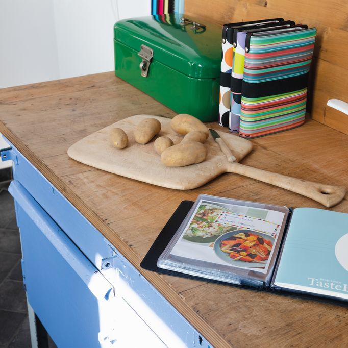 Rezeptsammelbuch TasteBook „Micro Stripes“ von REMEMBER